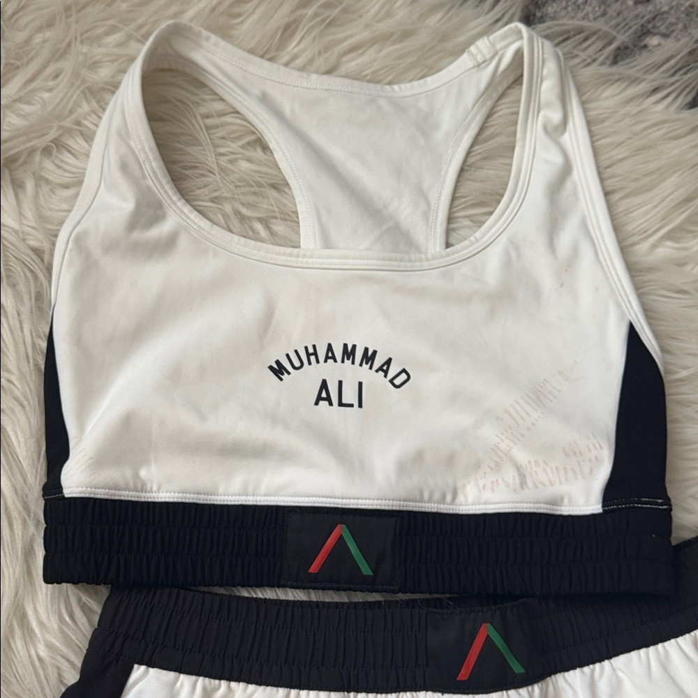 Muhammad Ali set size S - Picture 5 of 8